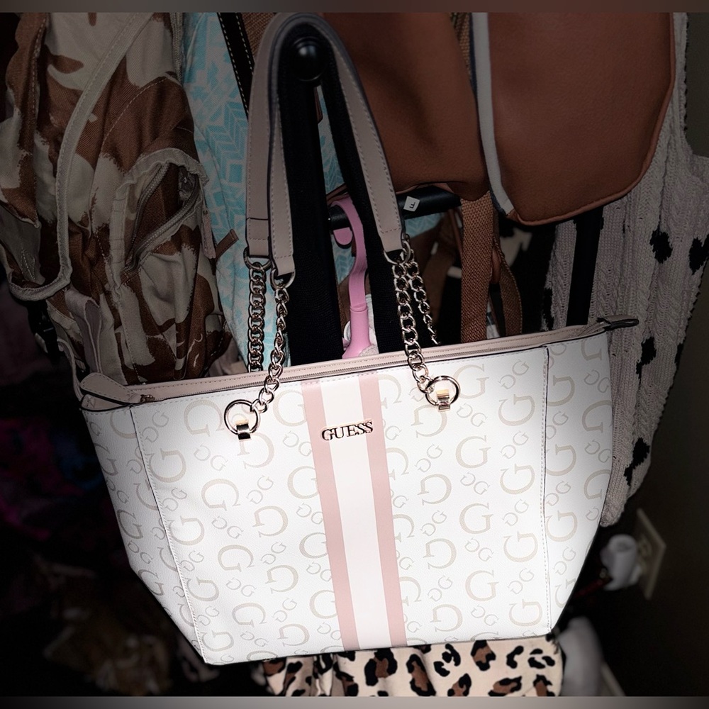 Guess Off-White/Mauve Handbag